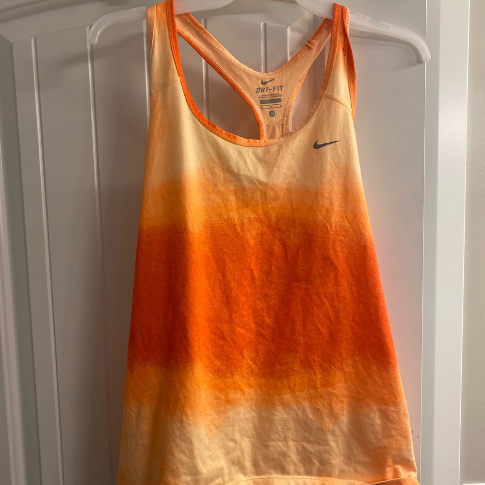 Nike tank